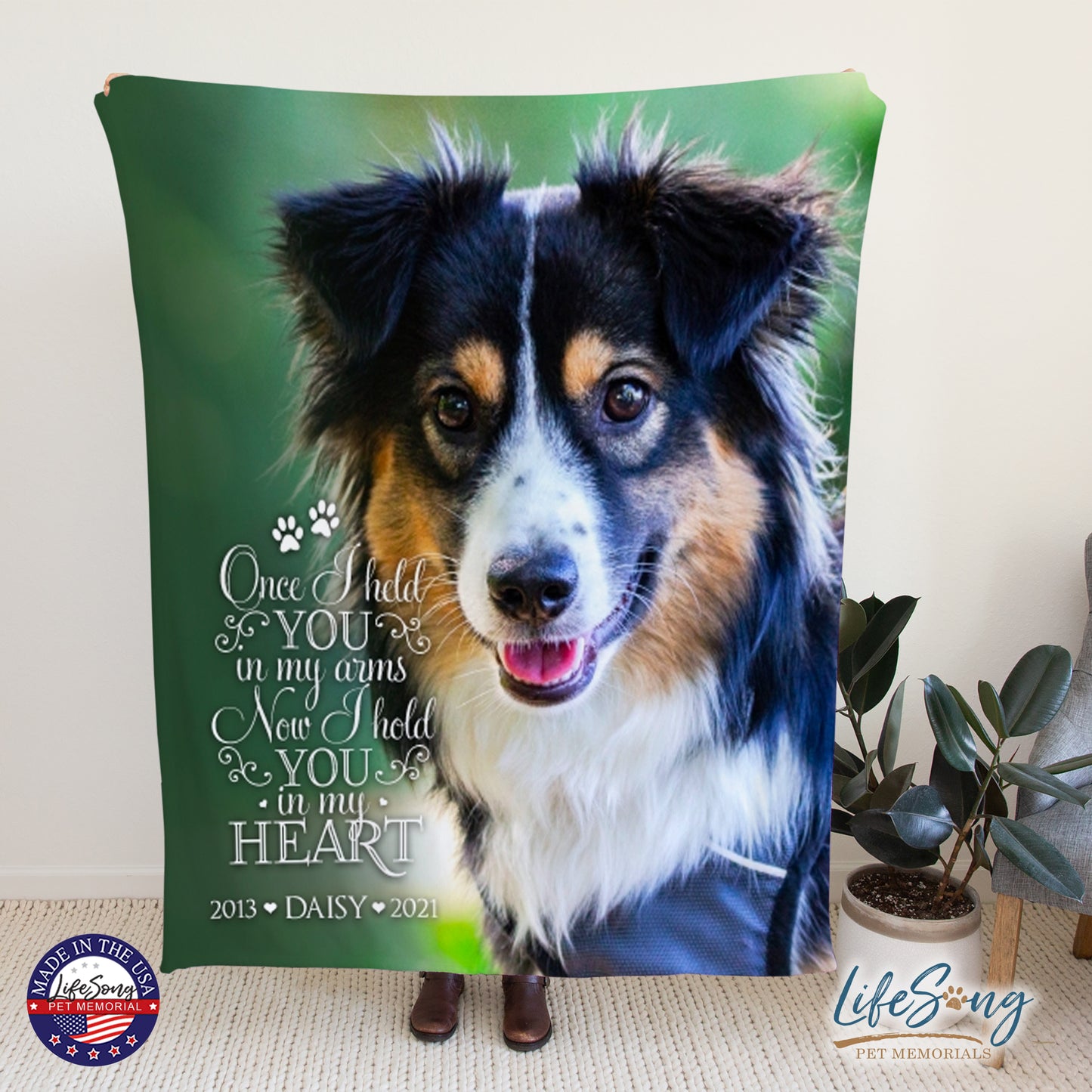 personalized pet memorial blanket with custom photo of pet dog or cat