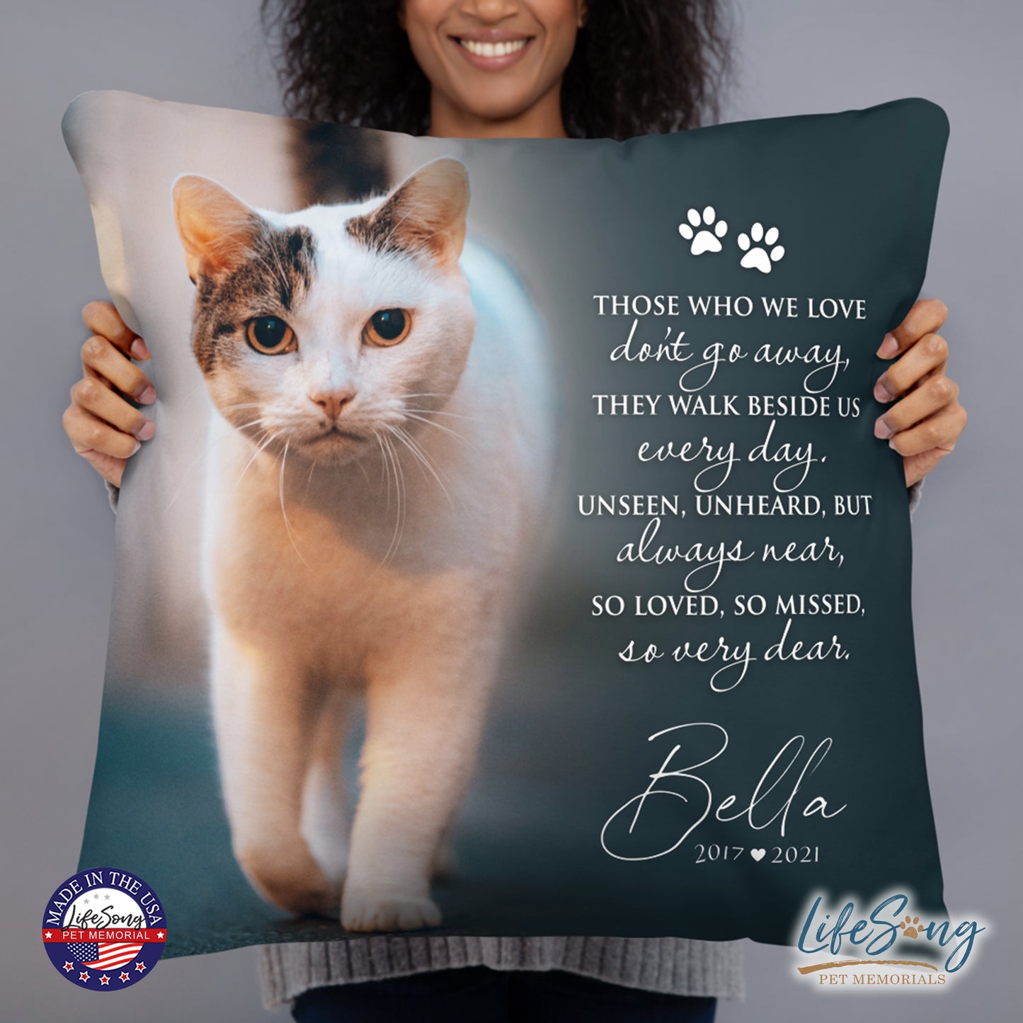 personalized pet remembrance pillow with pet photo