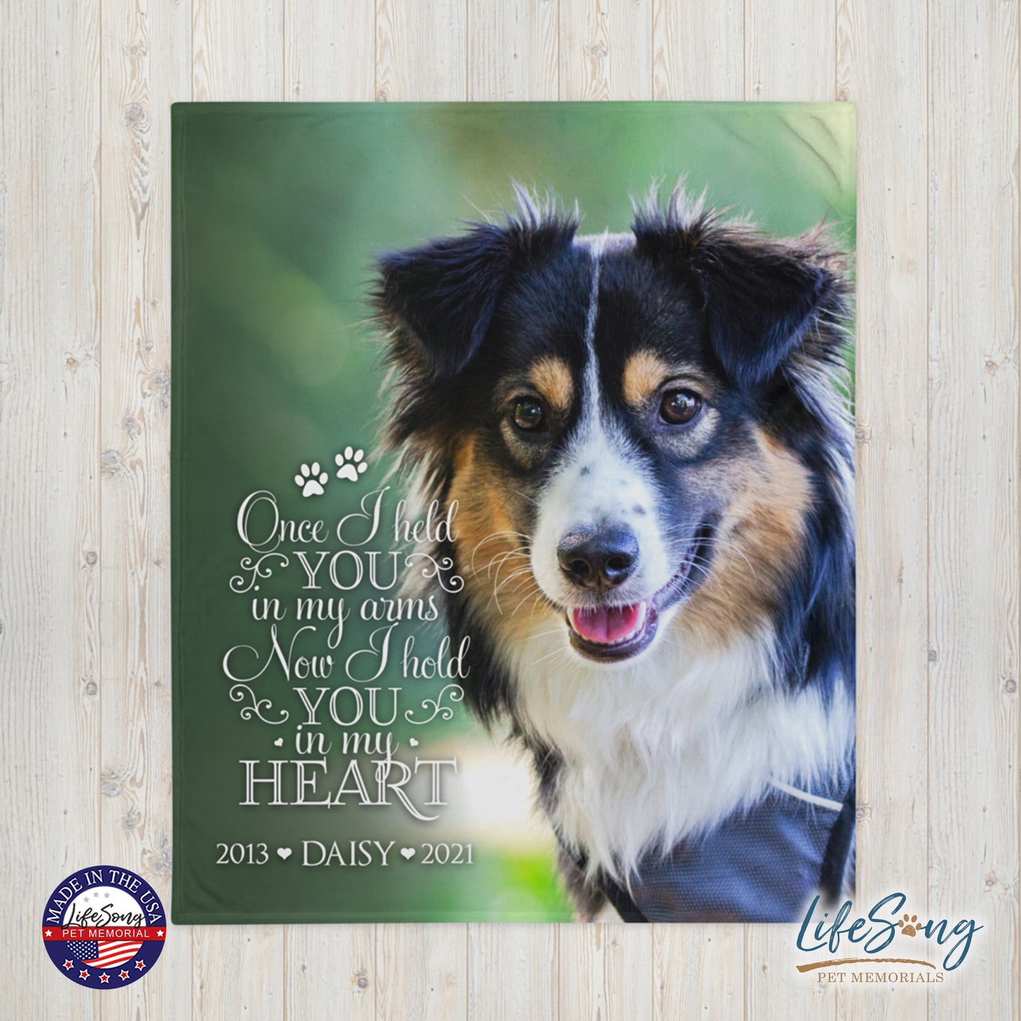 personalized pet memorial blanket with custom photo of pet dog or cat 