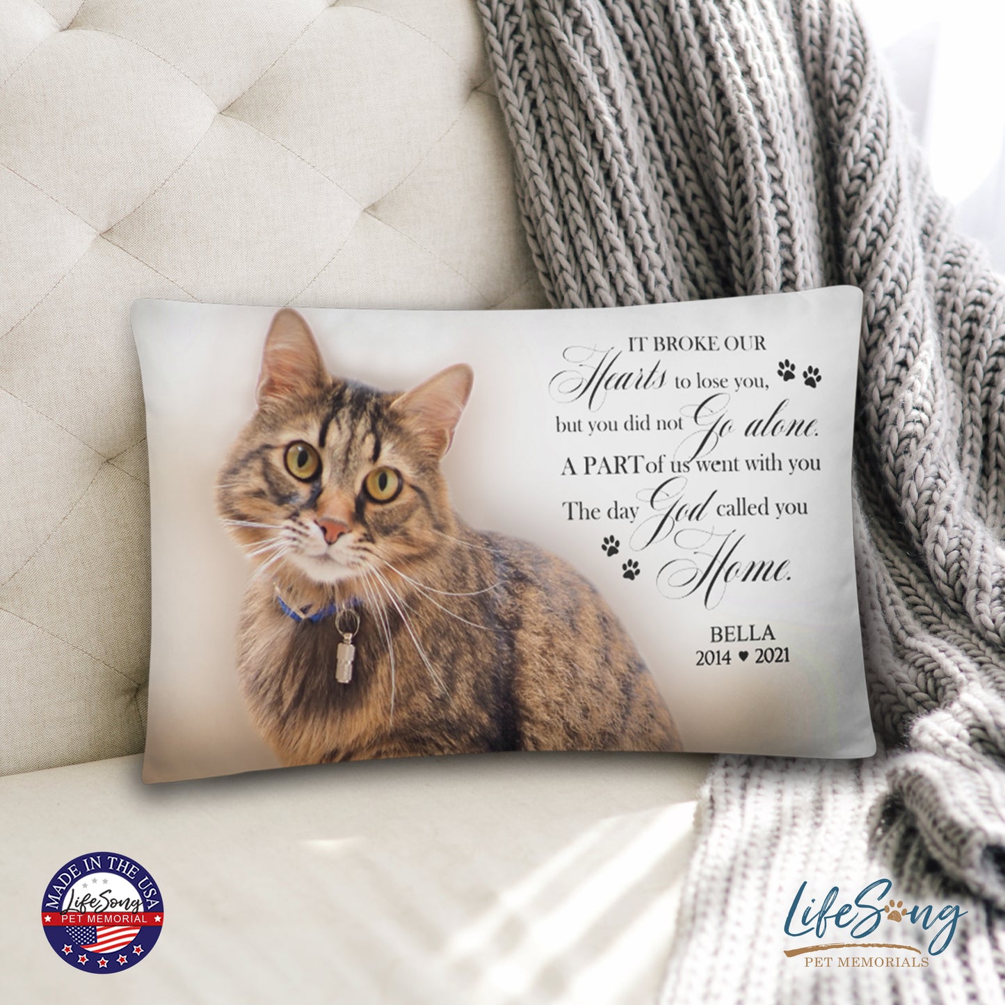 pet memorial pillows customized with pet dog or cat photo