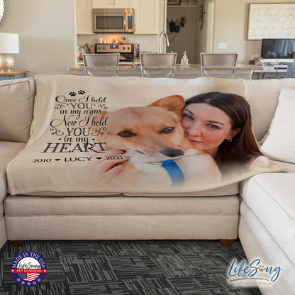 personalized pet memorial blanket with custom photo of pet dog or cat 